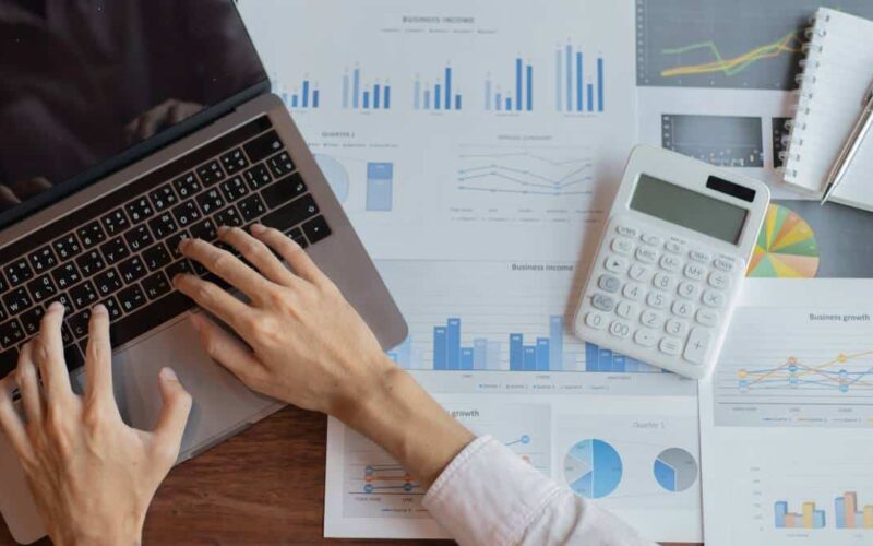 Cinco consejos financieros para el fin de año